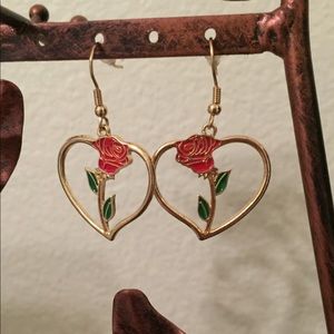 not branded Jewelry - 🌹Cute rose and gold heart earrings❤️ not branded Jewelry - 🌹Cute rose and gold heart earrings❤️